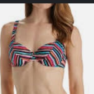 BRAND NEW ENDLESS SUN SUM MULTICOLOR TOP